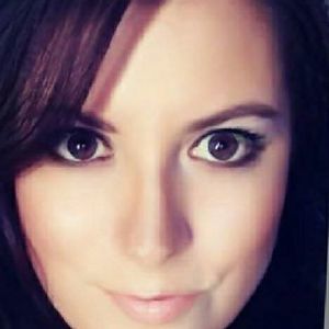 Meet your Posher, Alexia